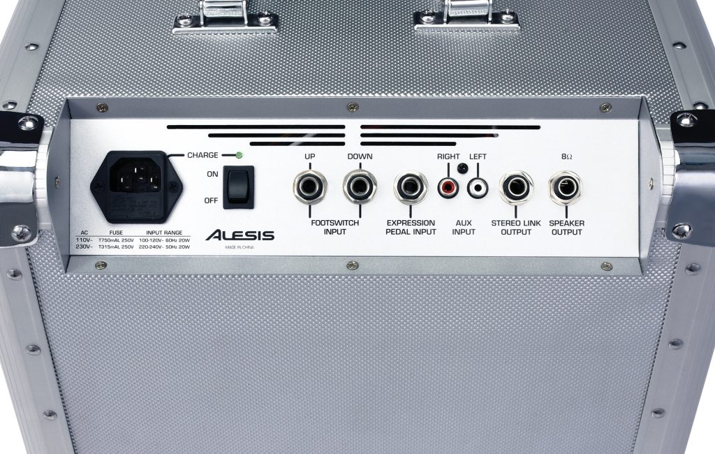 Alesis RoadFire 15 Battery-Operated Guitar Amplifier with DSP (15 Watts, 1x8 in.), Back