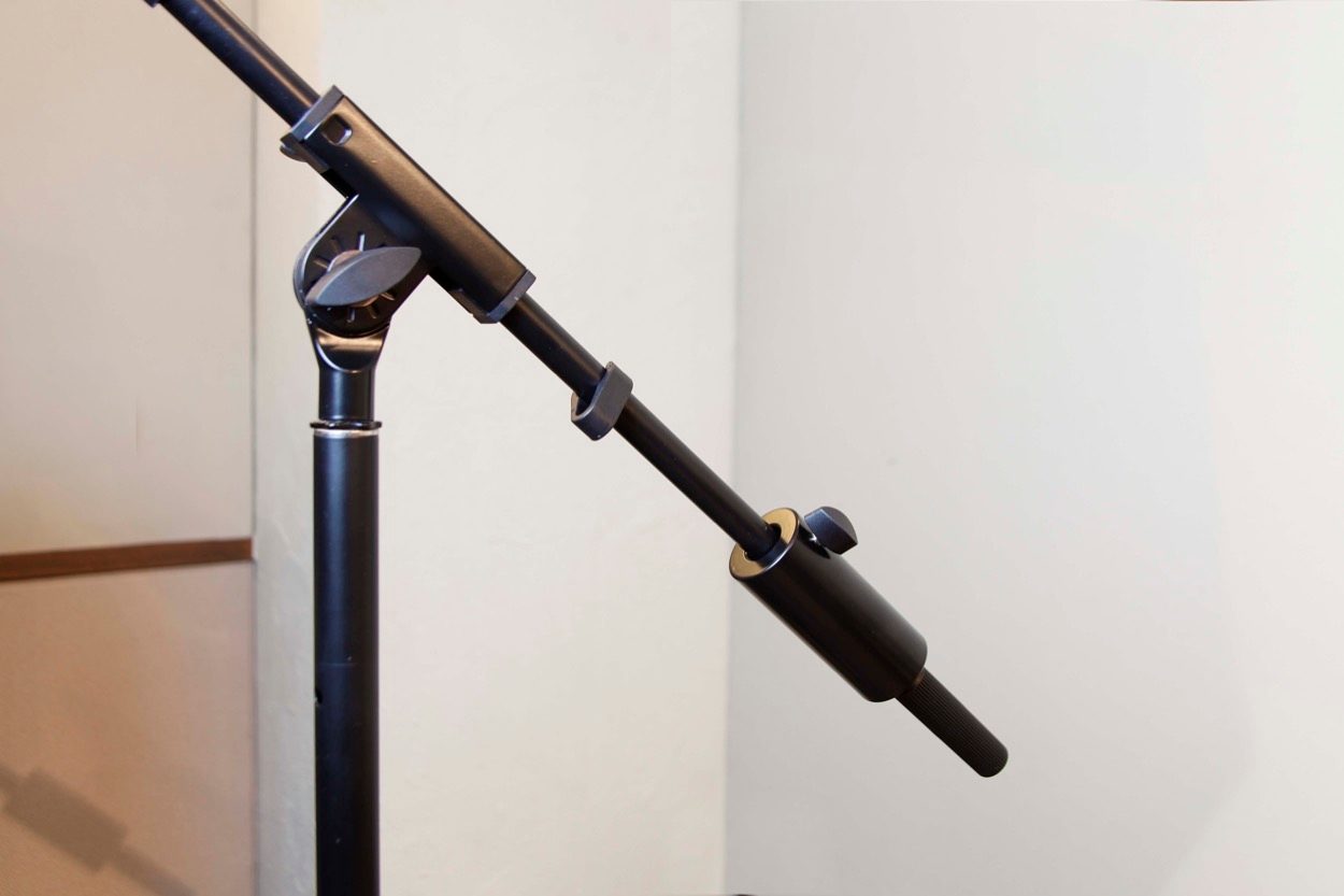 TASCAM TM-AM3 Heavy-Duty Tripod Boom Microphone Stand, ve