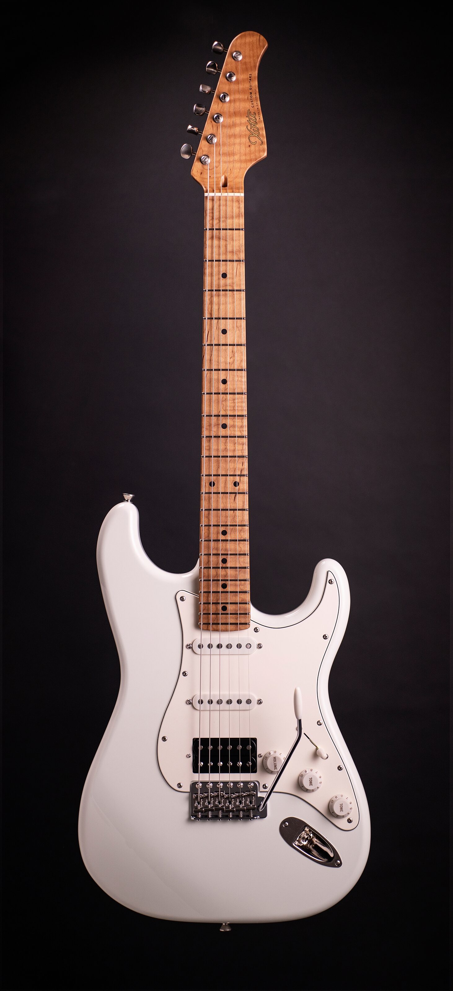 Xotic California Classic XSCPRO-2 Electric Guitar (with Case), Action Position Front