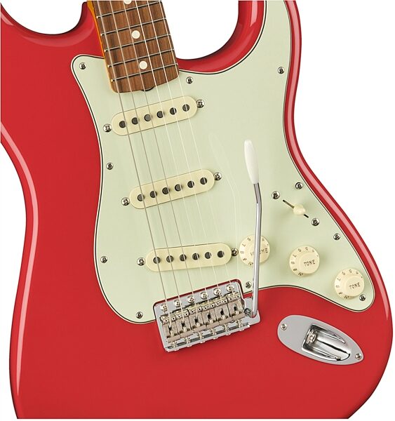 Fender Classic Series '60s Stratocaster Lacquer Electric Guitar (with Case), Body1