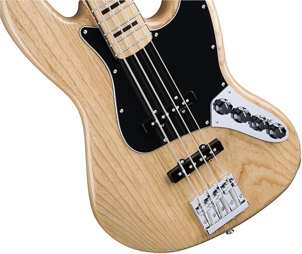 Fender Deluxe Active Jazz Electric Bass (Maple, with Gig Bag), Natural Ash Front Body