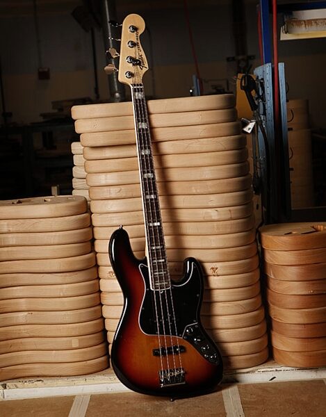 Fender American Deluxe Jazz Electric Bass (Rosewood with Case), 3-Color Sunburst - Glamour View