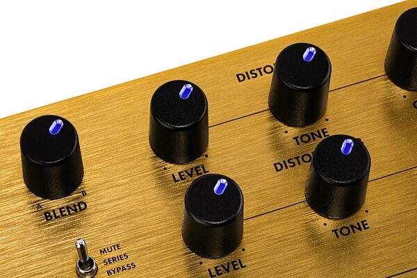 Fender Duel Pugilist Distortion Pedal, Action Position Back