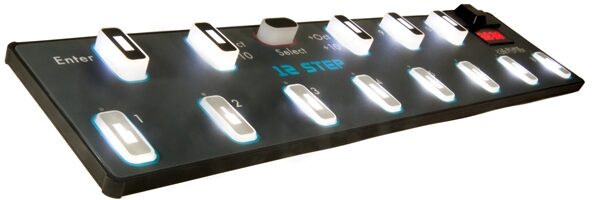 Keith McMillen Instruments 12 Step Keyboard Foot Controller, Angle