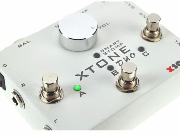 XSonic XTone Duo Guitar and Microphone Audio Interface Pedal, Detail