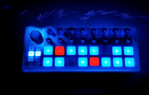 Arturia BeatStep USB MIDI Controller and Sequencer, New, Glamour View 3