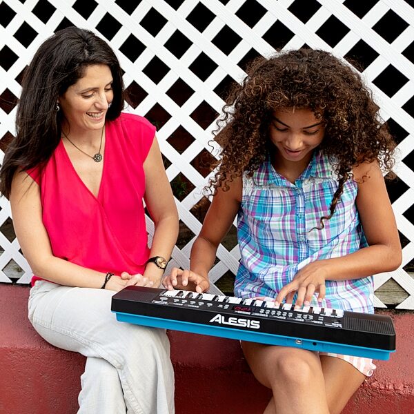 Alesis Harmony 32 Personal Keyboard, Action Position Back