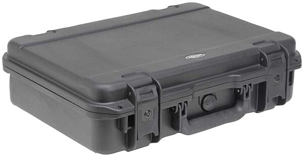 SKB 3I Series Waterproof Equipment Case, 18x13x5 Inch, Blemished, 18x13x5