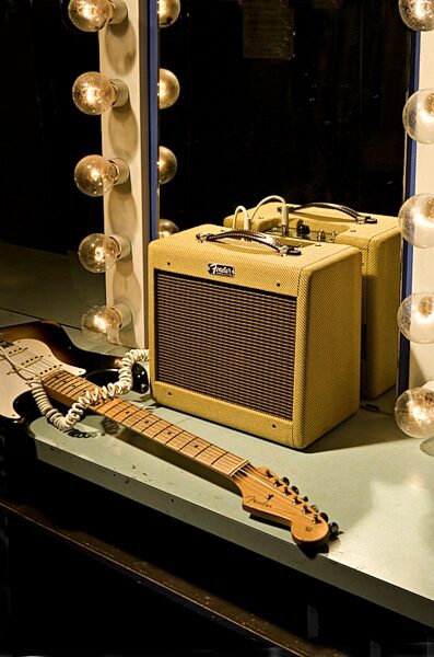Fender '57 Custom Champ Guitar Combo Amplifier (5 Watts, 1x8"), Glamour View 1