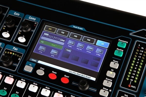 Allen and Heath Qu-16C Digital Mixer, 16-Channel, New, Closeup