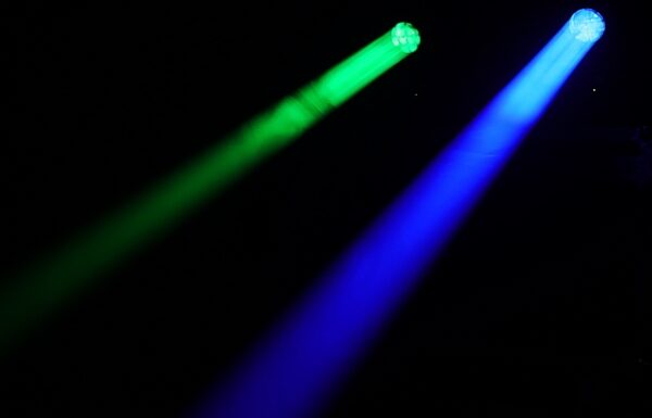 JMAZ Aero Beam 60 Battery-Powered LED Moving-Head Light, Effect Side