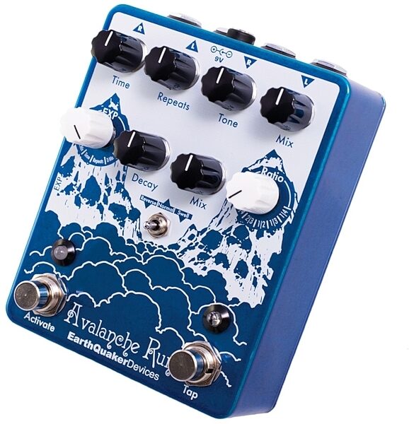 EarthQuaker Devices Avalanche Run Stereo Delay Reverb Pedal, Angle