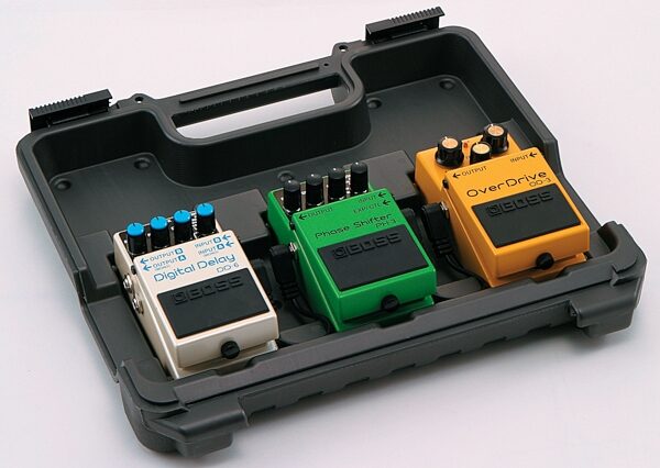 Boss BCB-30 3-Pedal Carrying Case, With Pedals (Not Included)