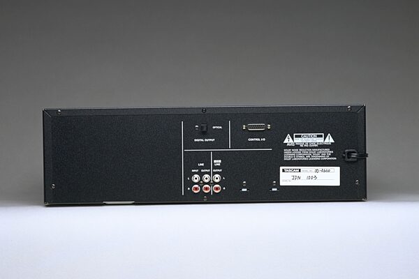 TASCAM CDA630 Combo 3xCD Player with Cassette, Rear