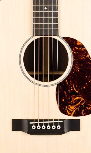 Martin CEO-6 Acoustic Guitar (with Case), Natural Bridge
