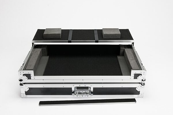 Magma DJ Controller Workstation Case for DDJ-SZ2 and NS7III, Empty