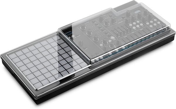 Decksaver Cover for Polyend Medusa, Angle