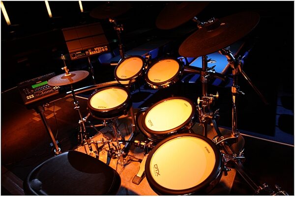 Yamaha DTX950K Electronic Drum Kit, Glamour View 3