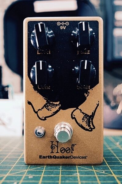 EarthQuaker Devices Hoof V2 Fuzz Pedal, New, glam