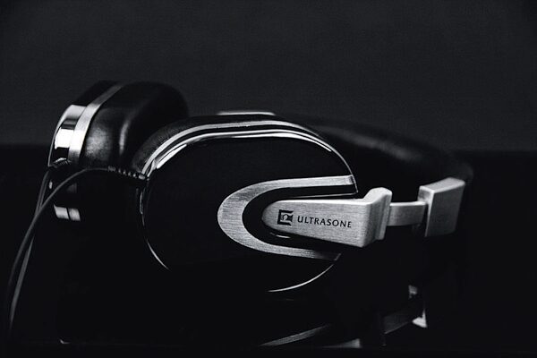 Ultrasone Edition 8 Headphones, Ruthenium 5