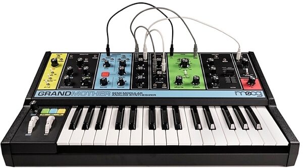 Moog Grandmother Analog Keyboard Synthesizer, Standard, ve