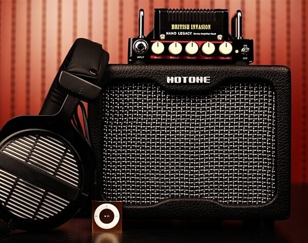Hotone Nano Legacy Mini Guitar Amplifier Cabinet, In Use