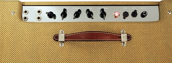 Fender '57 Bandmaster Tweed Guitar Combo Amplifier (26 Watts, 3x10"), Closeup View 3