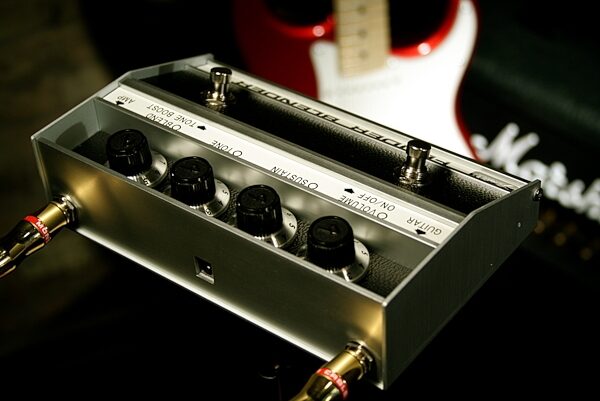 Fender Blender Custom Octave Fuzz Effect Pedal, Application Shot Back