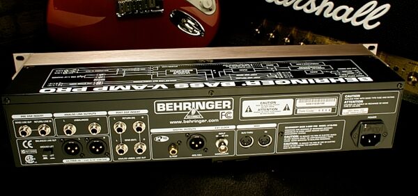 Behringer BASS V-AMP Pro Rackmount Bass Amplifier Modeler, Application Shot Back