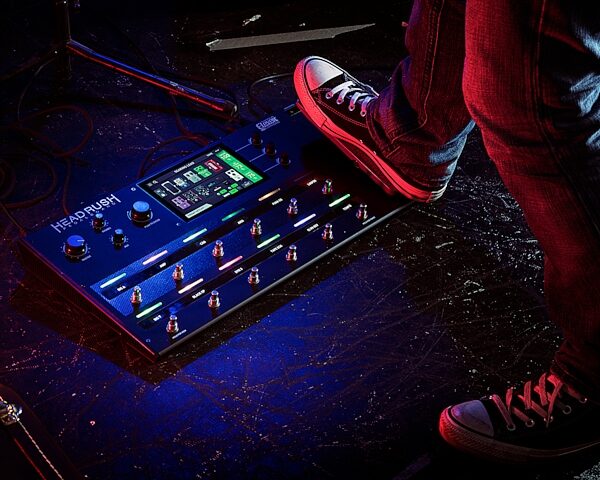 HeadRush Pedalboard Guitar Multi-Effects Processor, Action Position Back-