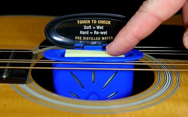 Music Nomad The Humitar Acoustic Guitar Humidifier, New, QuickCheck