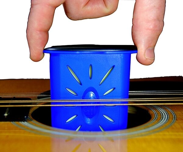 Music Nomad The Humitar Acoustic Guitar Humidifier, New, Sliding Through