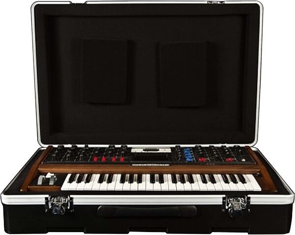 Moog Voyager Molded Road Case, Action Position Back