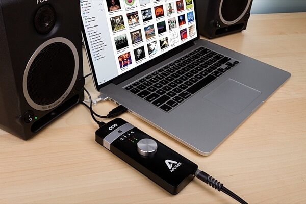 Apogee One Audio Interface for iPad and Mac, Speakers View
