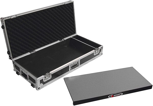 Odyssey Pedal Board Flight Case, FZGPEDAL32W, 32-Inch, Warehouse Resealed, Action Position Back