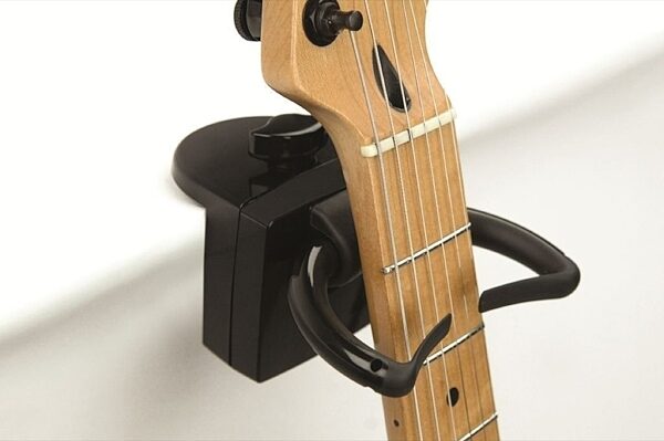 Planet Waves Guitar Dock, In Use 1
