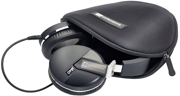 Ultrasone Performance Series 840 Headphones, Package