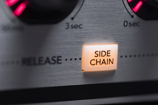 Mackie QuadCompGate 4-Channel Digital Compressor/Gate, Side Chain
