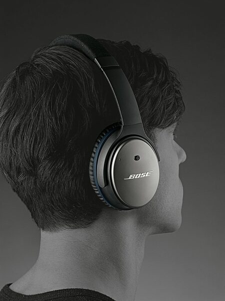 Bose QuietComfort 25 Noise-Cancelling Headphones, Glamour View