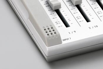 Zoom R16 Multitrack SD Recorder Interface and Controller, Internal Mics