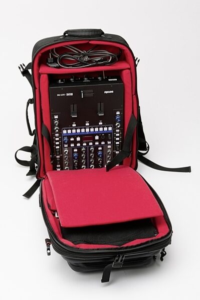 Magma Riot DJ-Backpack XL, New, Open 1