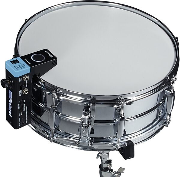 Roland RT-MicS Hybrid Drum Microphone and Trigger, In Use