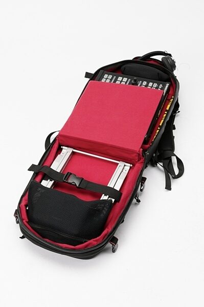 Magma Riot DJ Backpack, Open 3