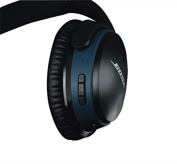 Bose SoundLink II Around Ear Wireless Headphones, Black Closeup