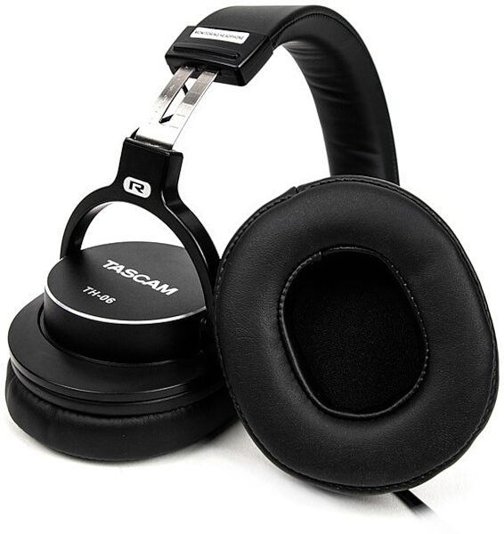 TASCAM TH-06 Bass XL Monitoring Headphones, Main