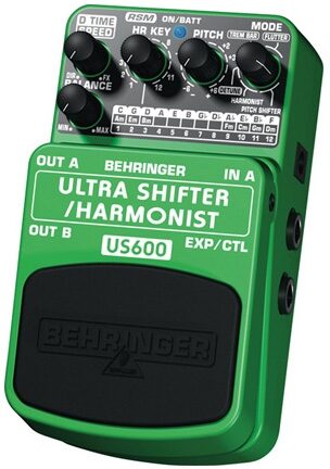 Behringer US600 Ultra Shifter Harmonist Pedal, Right