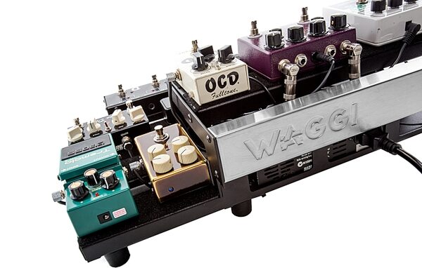 Waggi W20 Guitar Pedalboard, Action Position Back