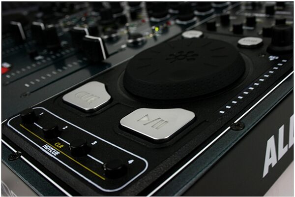 Allen and Heath Xone:DX USB/MIDI DJ Controller with Serato ITCH, Closeup