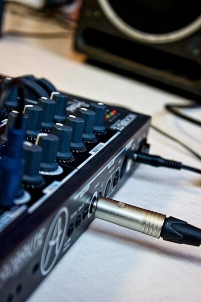 Arturia MicroBrute Analog Synthesizer Keyboard, Detail 7