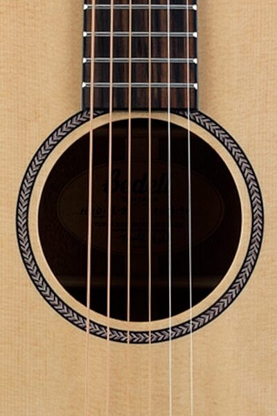 Bedell HGD-18-G Heritage Acoustic Guitar with Gig Bag, Soundhole